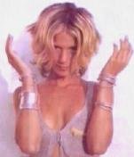 Silke en Corpiño ( hecho por ella )